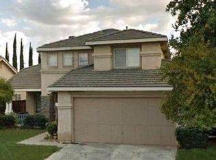 1075 Abbottswood Rd, Perris, CA 92571