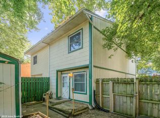 1927 E Bell Ave, Des Moines, IA 50320