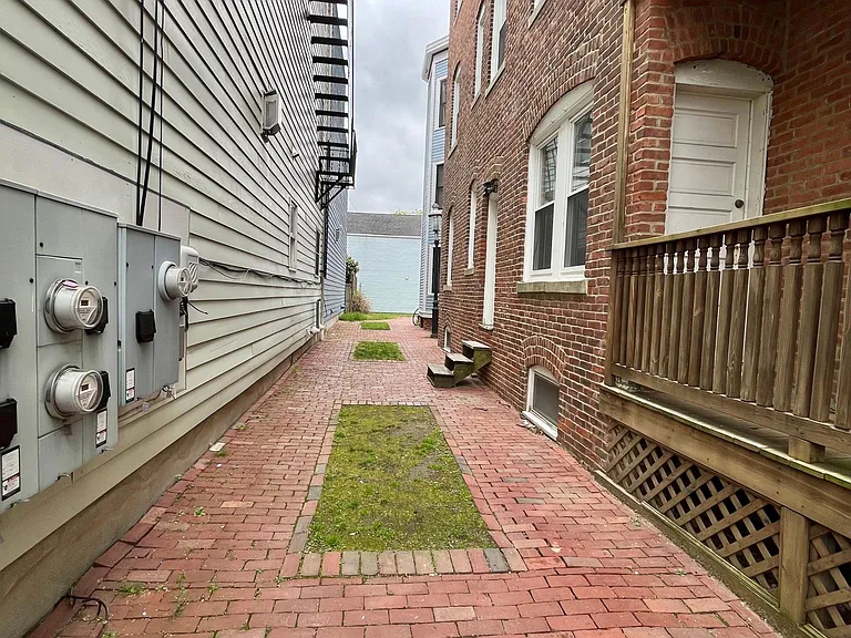 230 Hurley St #3 — Photo 13