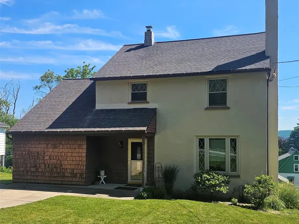 50 Sunrise Dr, Binghamton, NY 13905