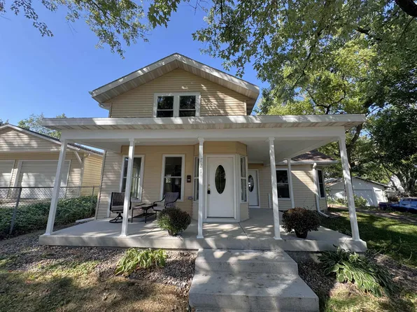 721 17th Ave, Monroe, WI 53566