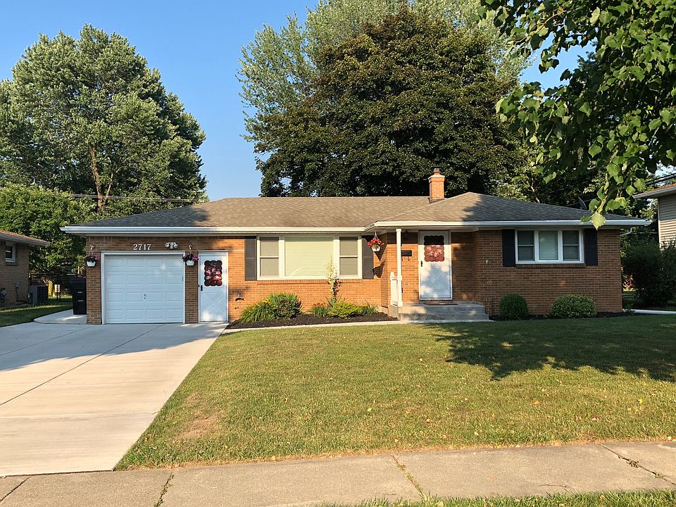 1st image of 2717 Parker Blvd
