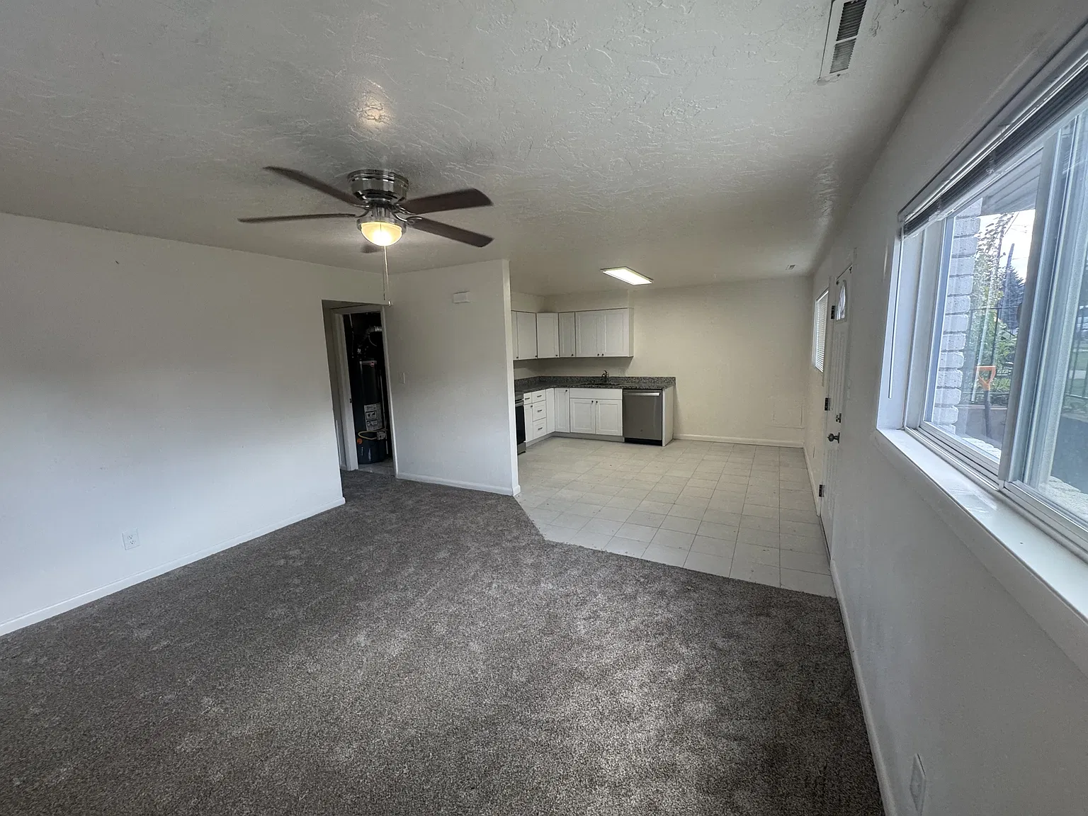 125 East 400 North — Photo 2