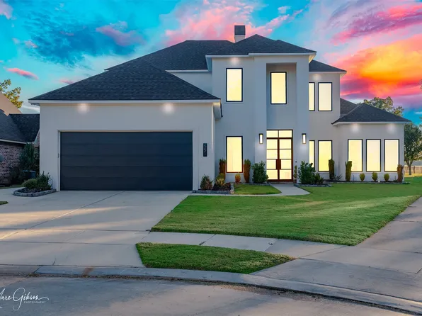 551 Canterbury Ln, Bossier City, LA 71111
