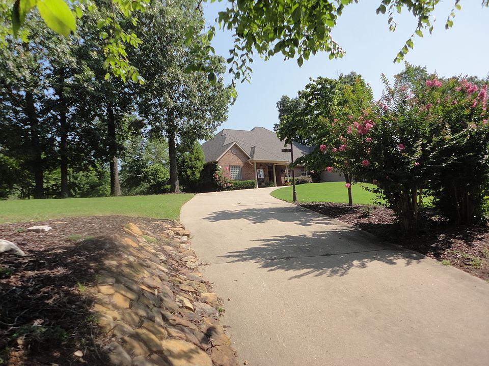 Driveway Entrance to Home