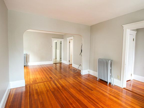 4th image of 22 Piedmont St #1
