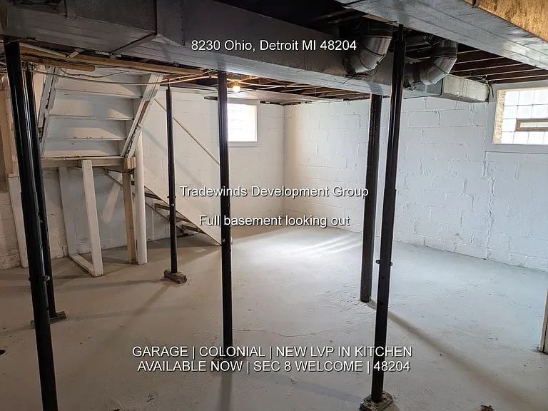 8230 Ohio St — Photo 9