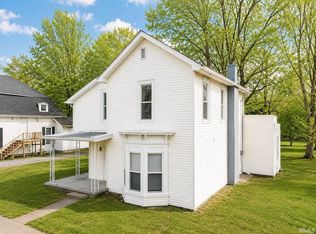 63 E McKeever St, Andrews, IN 46702