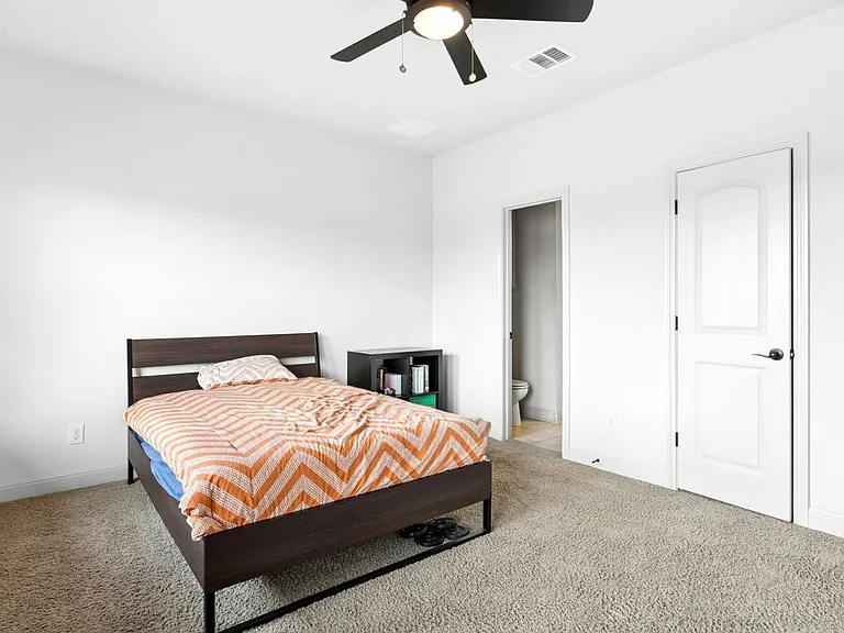 13001 Medina River Way — Photo 25