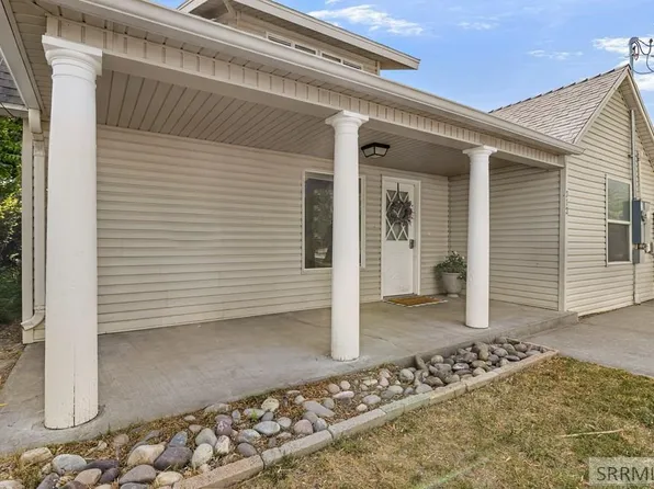 212 Archer St, Blackfoot, ID 83221