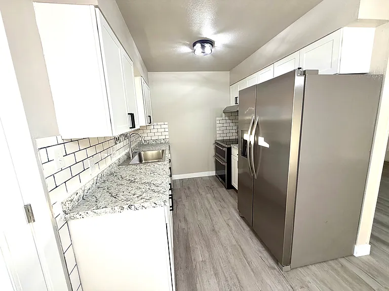 519 Garland St — Photo 12