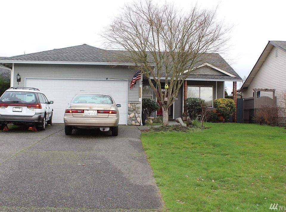 1st image of 6001 102nd St NE