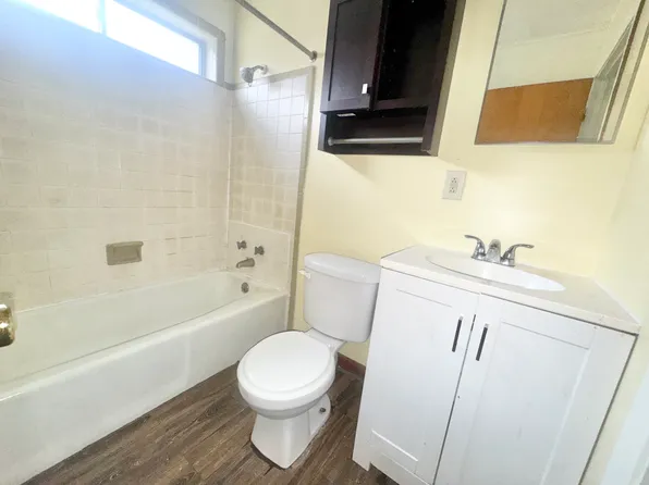 48 Whitmar Dr APT 1C, Hammond, LA 70401