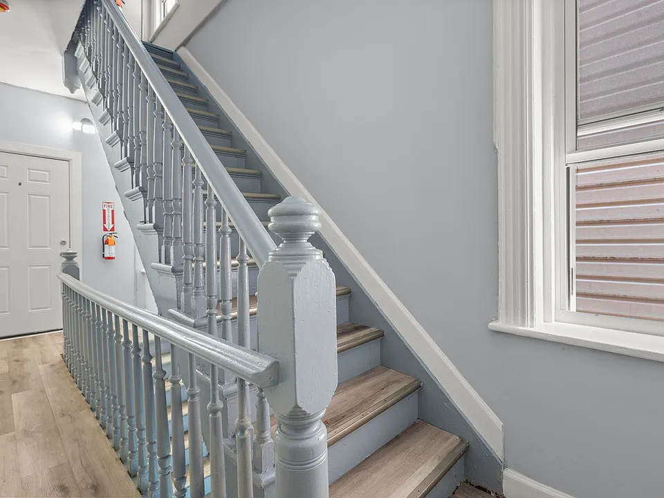 123 Elm St #2