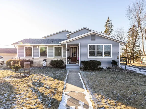 436 Maple STREET NORTH North, West Salem, WI 54669