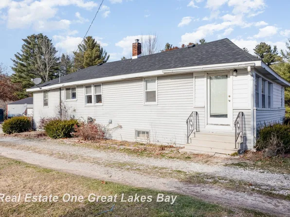 2618 Arenac State Rd, Standish, MI 48658