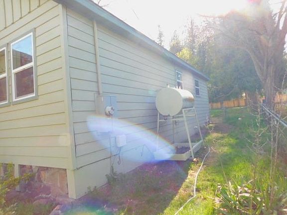4th image of 659 S Weed Blvd