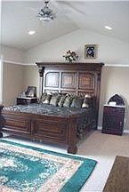 4th image of 3004 20th Street Pl SW