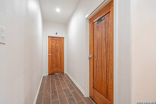 233 Esmeralda Dr — Photo 27
