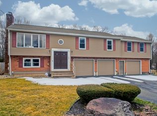 46 Independence Rd, Feeding Hills, MA 01030