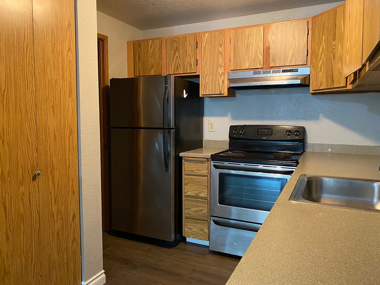 Westwood Apartments — Photo 4