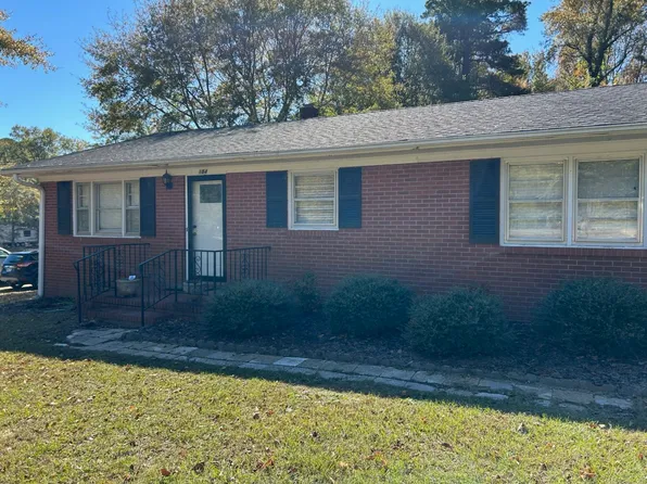 184 Langdon Rd, Angier, NC 27501