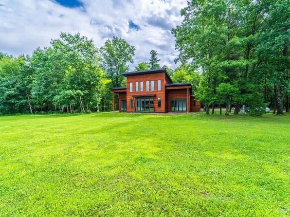 205389 LAKE DRIVE, Rosholt, WI 54473