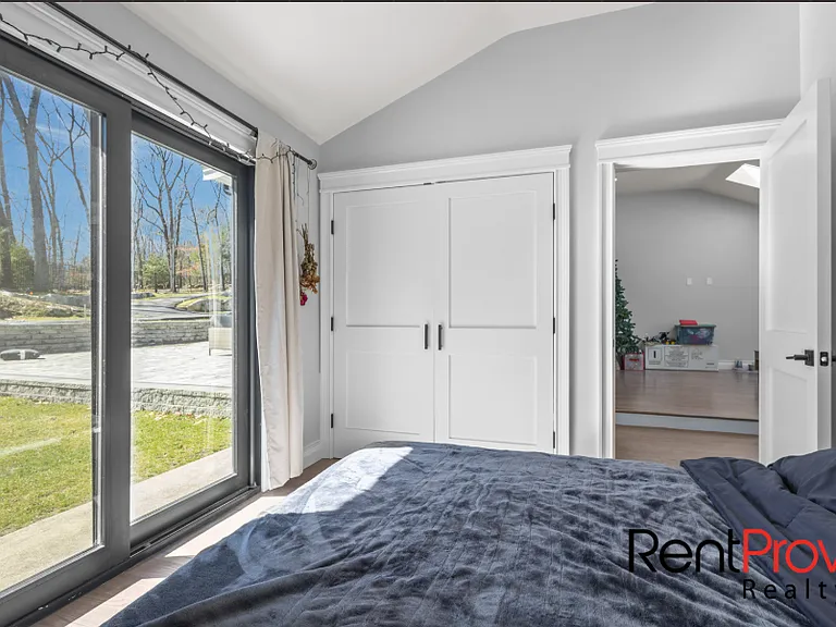 517 Country View Dr #1 — Photo 11