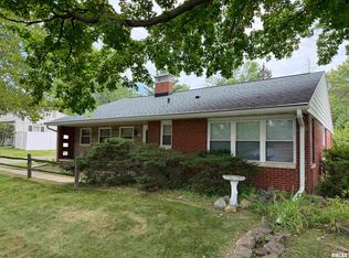 5204 N Sherwood Ave, Peoria, IL