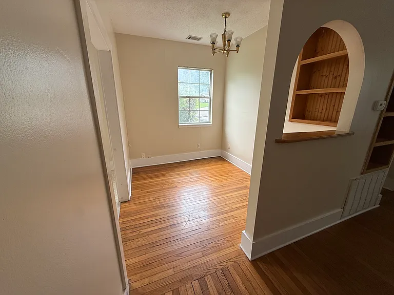 209 Claire St — Photo 25