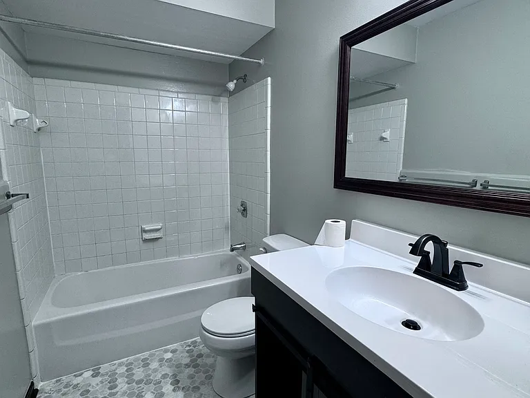 899 Hardwick Dr SE #1 — Photo 11