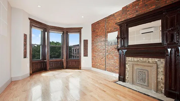 Rented by Nooklyn NYC LLC | media 22