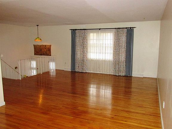Hardwood floor