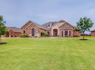 1849 Rolling Meadow Ln, Nevada, TX 75173