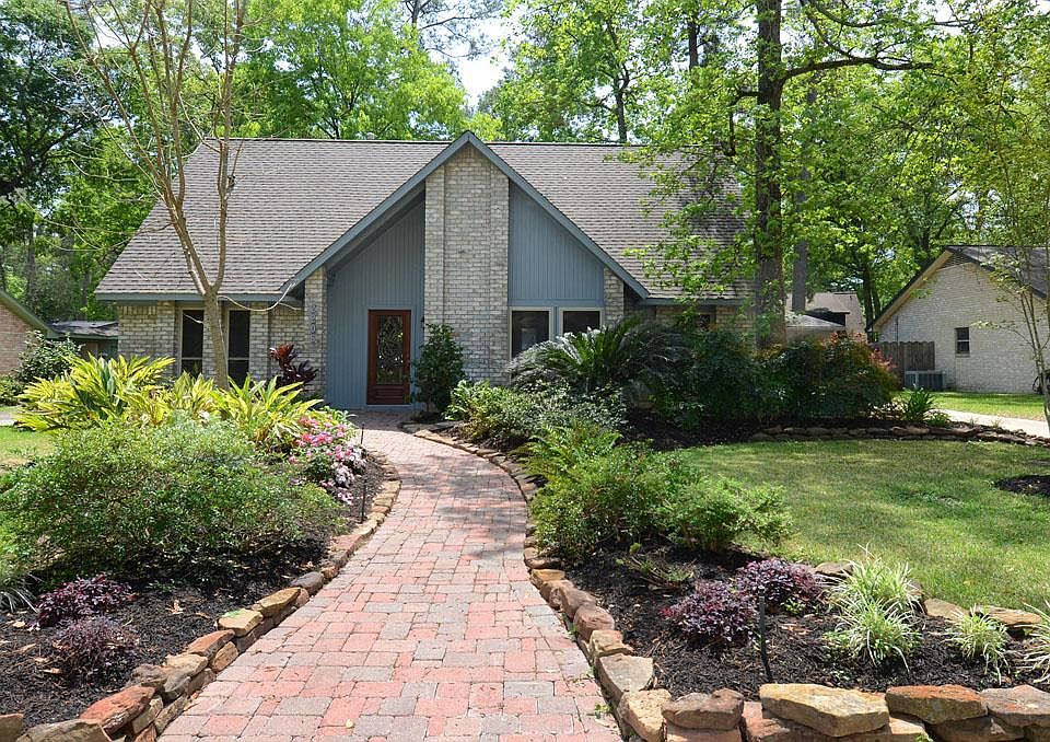 1st image of 2206 Silver Falls Dr