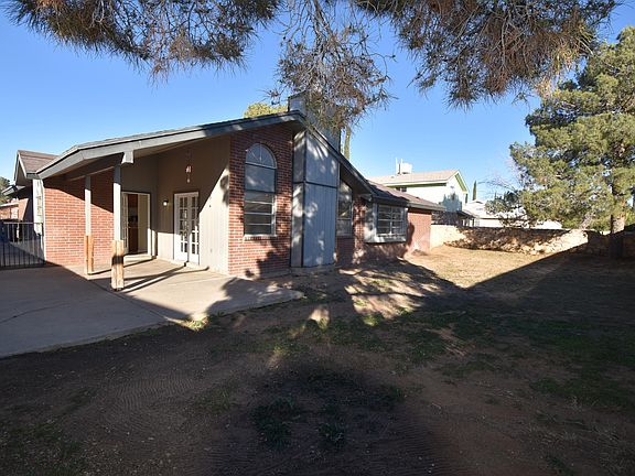 3rd image of 11144 Pipecreek Ct