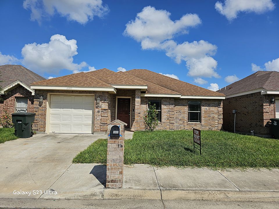 2nd image of 2009 Treasure Oaks Dr