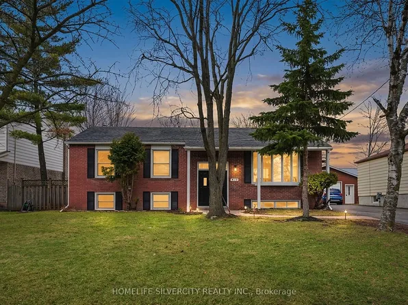 578 Trafford Cres, Oakville, ON L6L 3T3