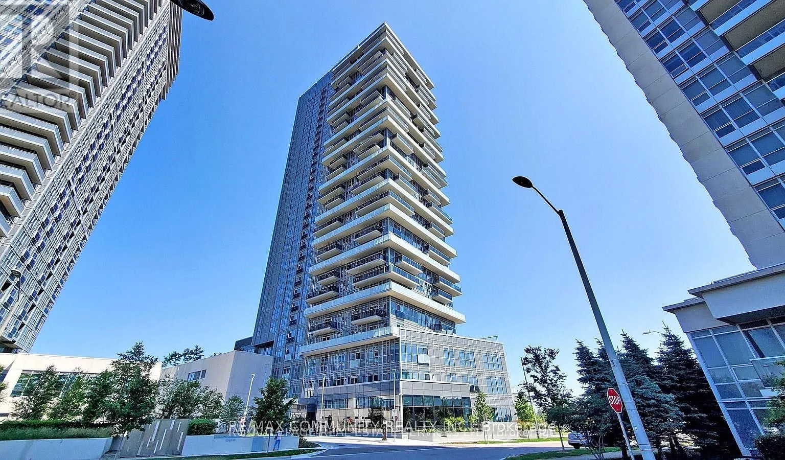 2 bed, $2,225 — Photo 1