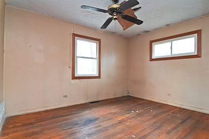 4th image of 1712 Brentwood Dr