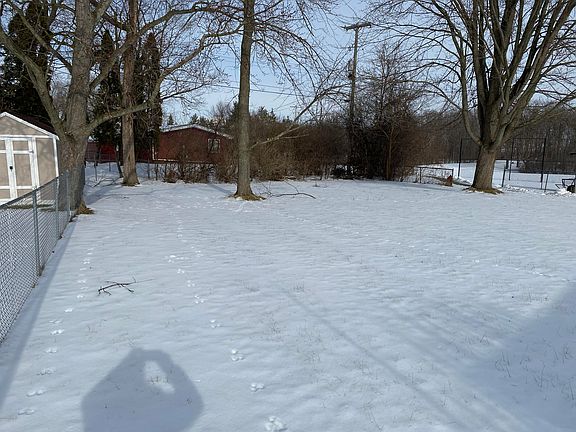 5th image of 531 Juniper Dr