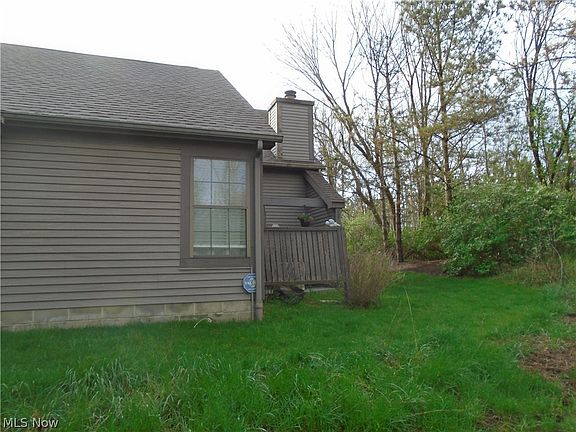 2nd image of 4062 Saint Andrews Ct Unit 1