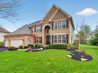 1807 Andover Ln, Crystal Lake, IL 60014