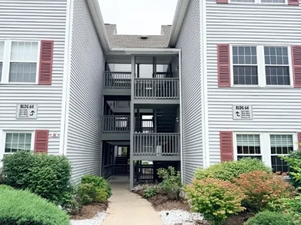 64 Dayton Ct #205, Hackettstown, NJ 07840