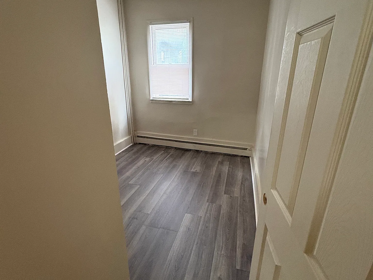 2 bed, $1,650 — Photo 4