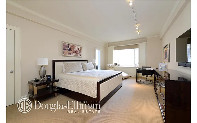 Sold by Douglas Elliman | media 3