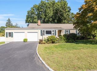 6 Pine Tree Dr, Stamford, CT 06906