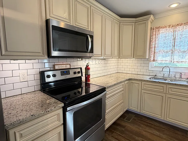 4807 Donvic Dr — Photo 7