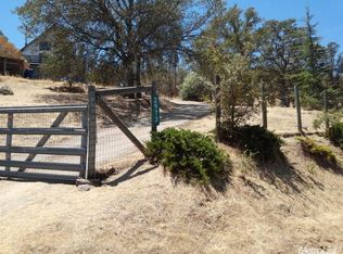 2973 Hoffman Dr, Valley Springs, CA 95252