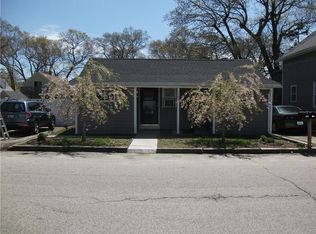 164 John St, Warwick, RI 02889